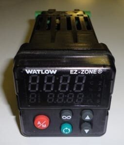 WATLOW TEMPERATURE CONTROLLER PM6C1CA-AAAABAA PID CONTROLLER, 100-240 VOLT AC, WITH UNIVERSAL INPUT/ = 1/16TH
